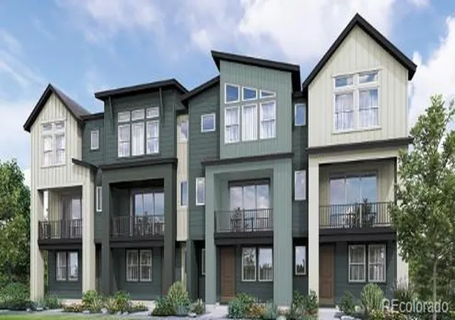 Townhouse for sale at 11487 W 51st Loop, Arvada, CO 80002 | MLS# 6965718