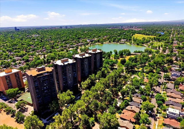 2nd image of 420 S Marion Pkwy #1303, Denver, CO 80209 | MLS# 8249927