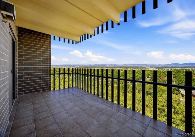5th image of 420 S Marion Pkwy #1303, Denver, CO 80209 | MLS# 8249927