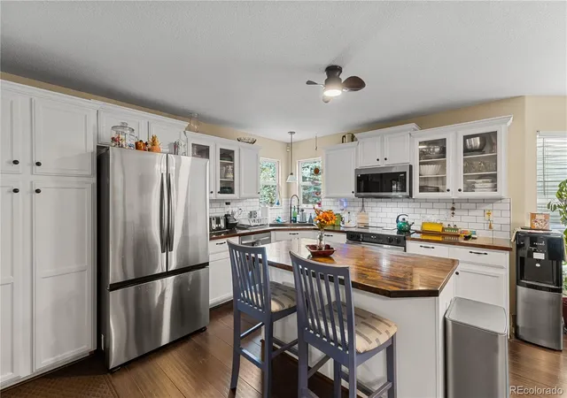 Photo 3 of Single family home for sale at 17556 Margil Rd, Mead, CO 80542 | MLS# 9810168 | Listing updated on 2026-09-13