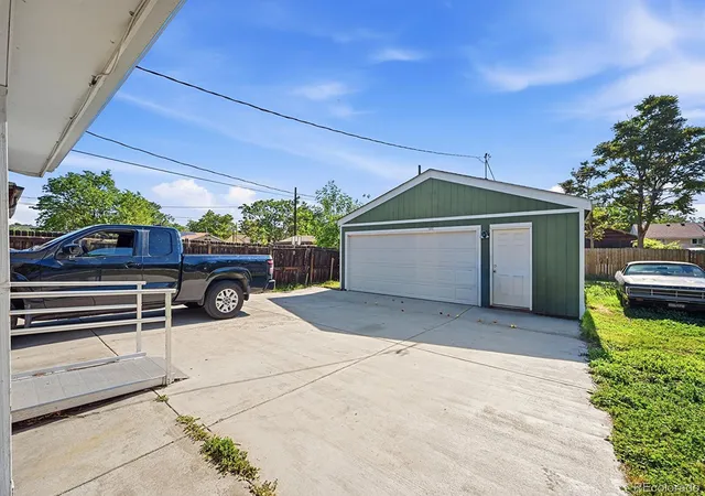 Homes for sale in Commerce City, CO | 6460 Glencoe Street, Commerce City, CO 80022 | MLS# 6971359