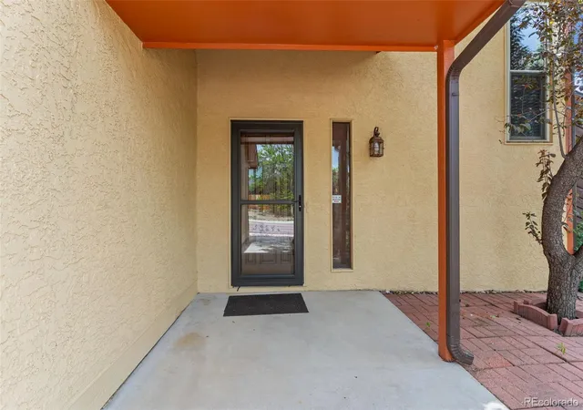 Photo 3 of Sale Pending at 5171 Solar Ridge Dr, Colorado Springs, CO 80917 | MLS# 3661317 | Listing updated on 2026-08-17