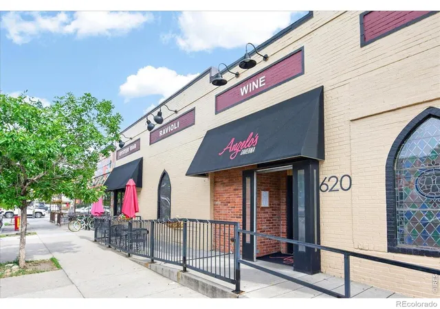 2nd image of 888 N Logan St, Denver, CO 80203