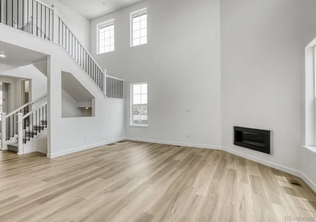 Photo 4 of Single family home for sale at 4224 Buttongrass Trl, Castle Rock, CO 80108 | MLS# 2302390 | Listing updated on 2026-10-06