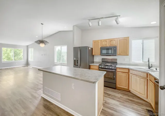 4th image of 7788 Brown Bear Wy, Littleton, CO 80125 | MLS# 5886475