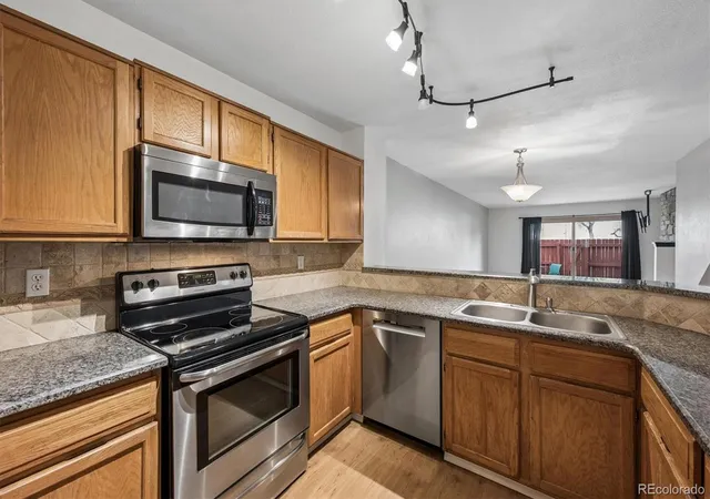 Photo 4 of Sale Pending at 7476 E Arkansas Ave #35-05, Denver, CO 80231 | MLS# 5920594 | Listing updated on 2026-09-02