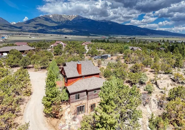 Photo 4 of Single family home for sale at 31055 Kodiak Ct, Buena Vista, CO 81211 | MLS# 3659385 | Listing updated on 2026-07-06