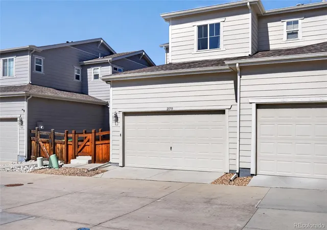 Photo 2 of Townhouse for sale at 21719 E Quincy Cir, Aurora, CO 80015 | MLS# 8466063 | Listing updated on 2026-07-29