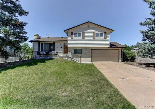 1st image of 6000 W Canyon Dr, Littleton, CO 80128 | MLS# 7597038