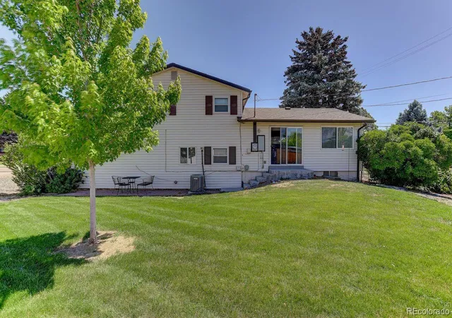 2nd image of 6000 W Canyon Dr, Littleton, CO 80128 | MLS# 7597038