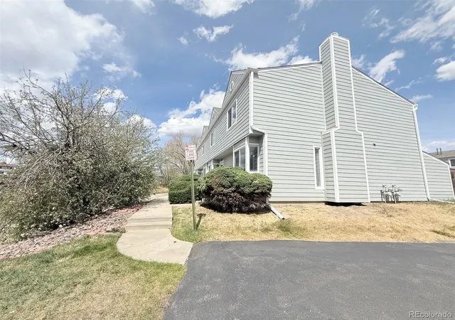 Homes for sale in Colorado Springs, CO | 7612 Lexington Manor Dr, Colorado Springs, CO 80920 | MLS# 3237455