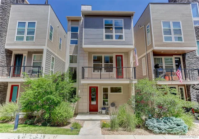 Photo 1 of Single family home for sale at 530 E Hinsdale Ave, Littleton, CO 80122 | MLS# 4058081 | Listing updated on 2026-09-22