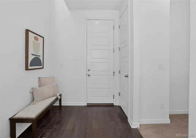 Photo 3 of Single family home for sale at 530 E Hinsdale Ave, Littleton, CO 80122 | MLS# 4058081 | Listing updated on 2026-09-22