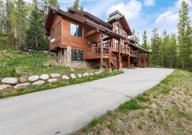 Photo 2 of Single family home for sale at 89 Snowshoe Cir, Breckenridge, CO 80424 | MLS# 6118731 | Listing updated on 2026-09-02