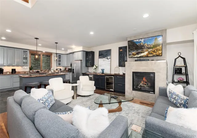 Photo 4 of Single family home for sale at 89 Snowshoe Cir, Breckenridge, CO 80424 | MLS# 6118731 | Listing updated on 2026-09-02