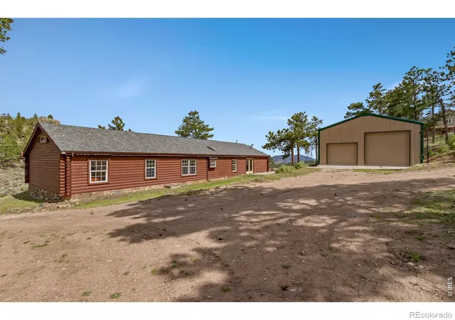 3rd image of 39 Mount Sherman Ct, Livermore, CO 80536 | MLS# IR1061486