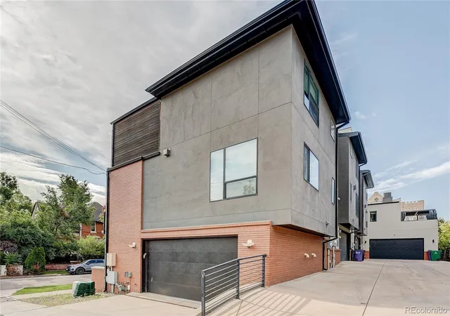 Photo 3 of Townhouse for sale at 3209 Osceola St, Denver, CO 80212 | MLS# 5505660 | Listing updated on 2026-09-12