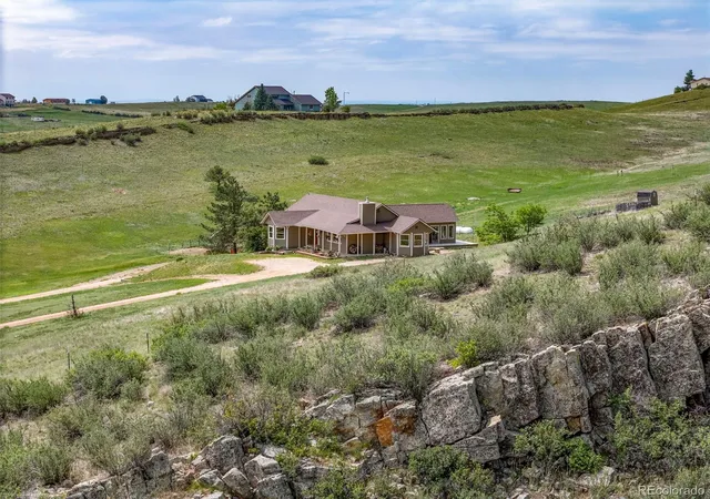 Photo 1 of Single family home for sale at 5821 W County Rd 8e, Berthoud, CO 80513 | MLS# 3357687 | Listing updated on 2026-08-23