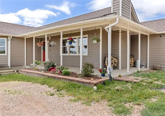 Photo 4 of Single family home for sale at 5821 W County Rd 8e, Berthoud, CO 80513 | MLS# 3357687 | Listing updated on 2026-08-23