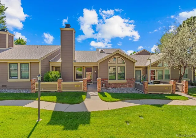 Townhouse for sale at 6512 Foxdale Cir, Colorado Springs, CO 80919 | MLS# 5796913
