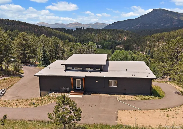 Homes for sale in Evergreen, CO | 4252 S Meadow Brook Ln, Evergreen, CO 80439 | MLS# 3803469