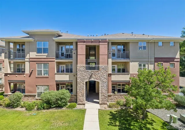 1st image of 8073 W 51st Pl #302, Arvada, CO 80002 | MLS# 7418878
