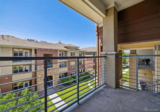 3rd image of 8073 W 51st Pl, Arvada, CO 80002