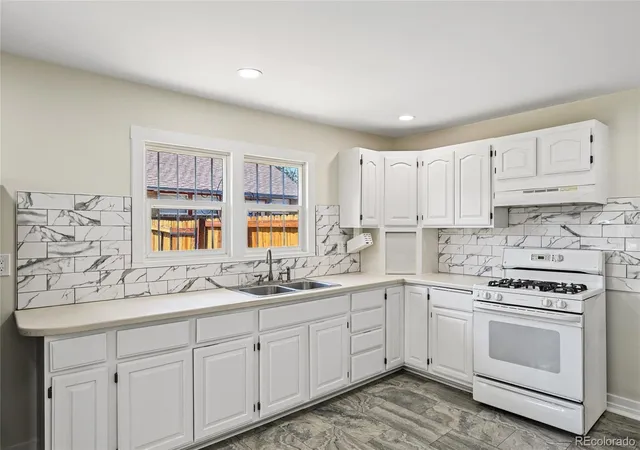 Photo 4 of Single family home for sale at 1568 Beeler St, Aurora, CO 80010 | MLS# 6934741 | Listing updated on 2026-08-20