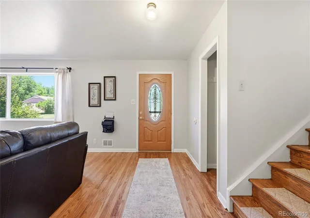 Photo 4 of Single family home for sale at 6861 S Washington St, Littleton, CO 80122 | MLS# 4513864 | Listing updated on 2026-09-12