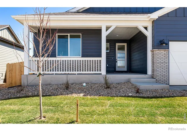 3rd image of 844 Doubleleaf Dr, Windsor, CO 80550 | MLS# IR1061560