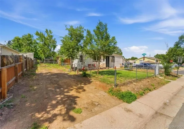 3rd image of 4401 W Mississippi Ave, Denver, CO 80219 | MLS# 4914223