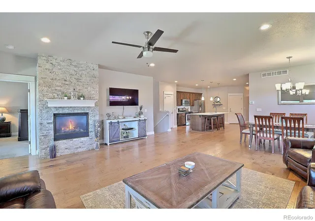 4th image of 1982 Tidewater Ln, Windsor, CO 80550 | MLS# IR1061573