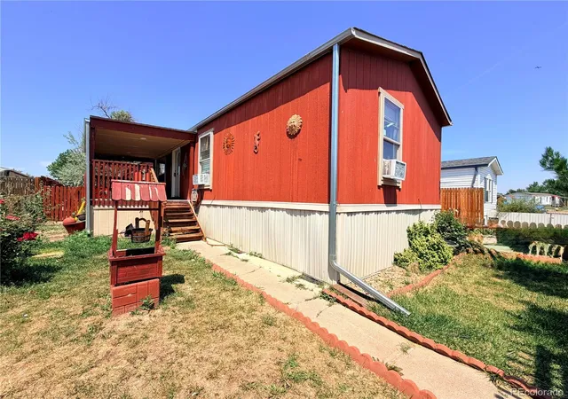 2nd image of 9641 Glencoe Ct, Denver, CO 80229 | MLS# 9024965
