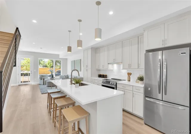 4th image of 341 W Warren Ave, Denver, CO 80223 | MLS# 2888293