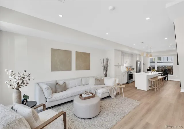 5th image of 341 W Warren Ave, Denver, CO 80223 | MLS# 2888293