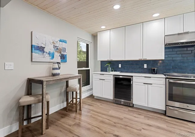 Photo 4 of Townhouse for sale at 9342 W Utah Ave, Lakewood, CO 80232 | MLS# 1634508 | Listing updated on 2026-09-04