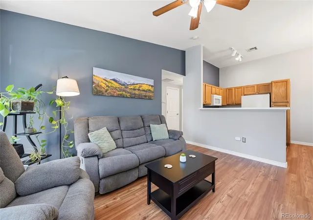 4th image of 8449 Little Rock Wy, Littleton, CO 80126