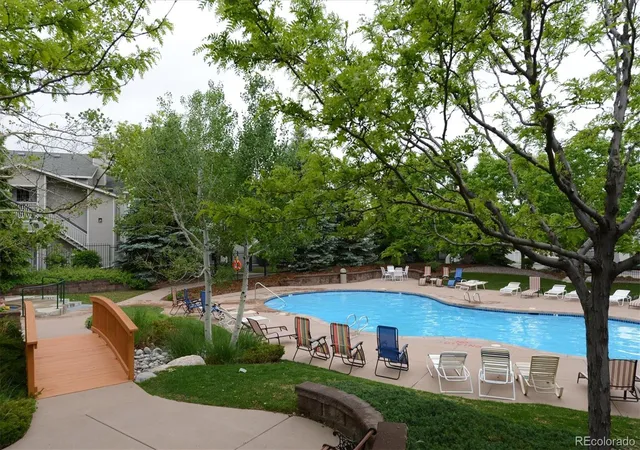 2nd image of 8437 Thunder Ridge Wy, Highlands Ranch, CO 80126