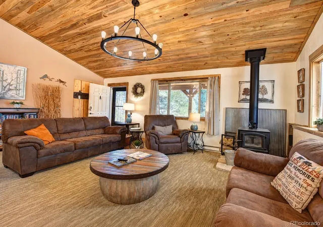 Homes for sale in Como, CO | 53 Warpath Rd, Como, CO 80432 | MLS# 5097230