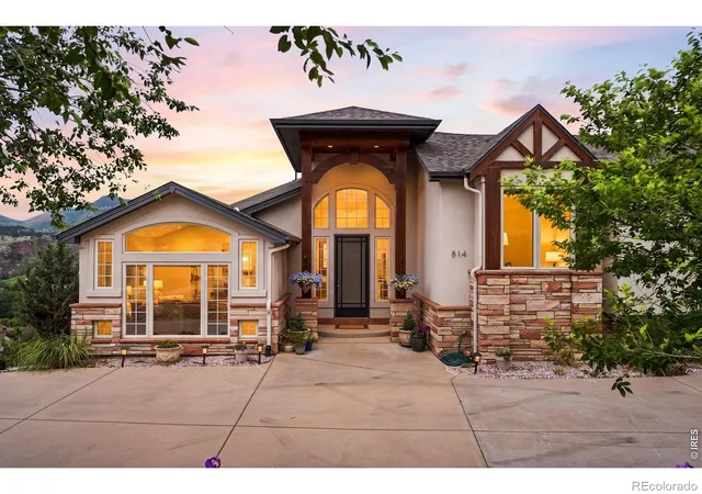 3rd image of 814 Mountain View Dr, Lyons, CO 80540 | MLS# IR1061609