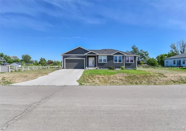 Homes for sale in Hudson, CO | 525 Foxtail Dr, Hudson, CO 80642 | MLS# 6253255