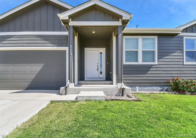 Homes for sale in Hudson, CO | 525 Foxtail Dr, Hudson, CO 80642 | MLS# 6253255