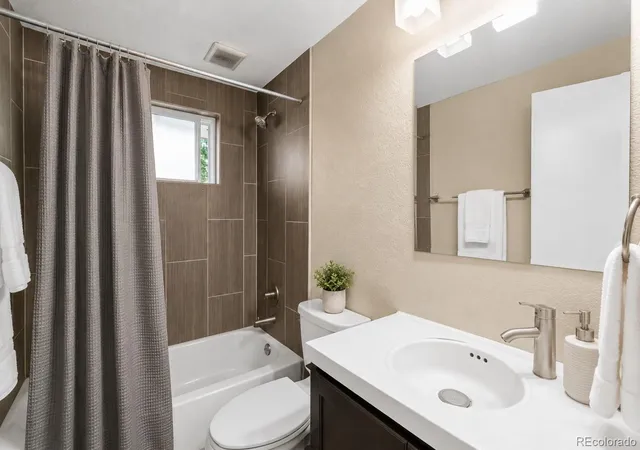Listing Photo 5 - Condo for sale in building located at 10791 W 13th Ave, Lakewood, CO 80215