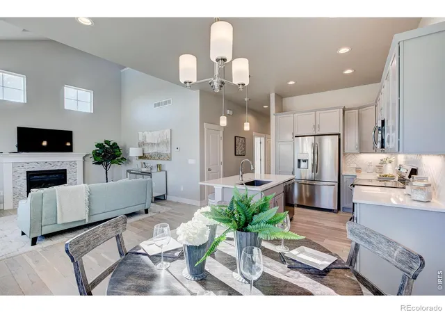 4th image of 232 High Point Dr, Longmont, CO 80504 | MLS# IR1061629