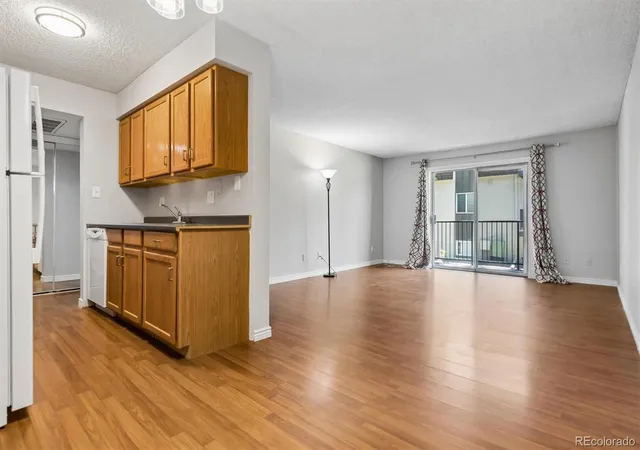 4th image of 7755 E Quincy Ave #202A5, Denver, CO 80237 | MLS# 3131679