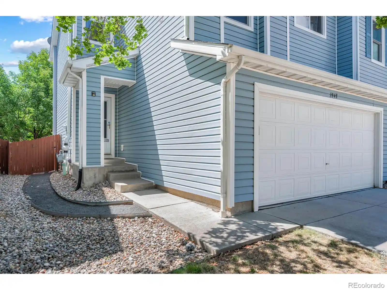 Photo 3 of Townhouse for sale at 1848 Elk Springs St, Loveland, CO 80538 | MLS# IR1061652 | Listing updated on 2026-09-26