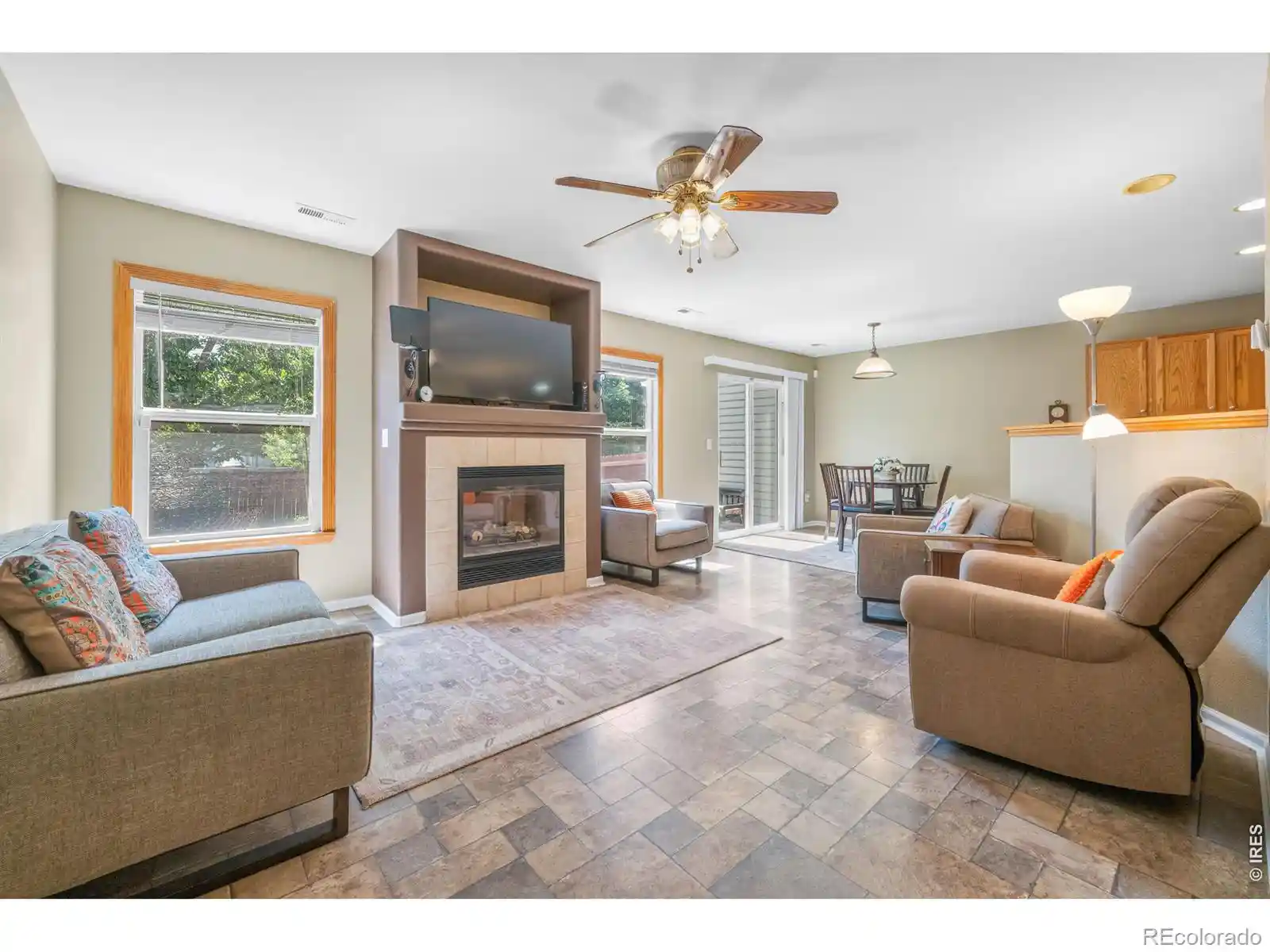 Photo 4 of Townhouse for sale at 1848 Elk Springs St, Loveland, CO 80538 | MLS# IR1061652 | Listing updated on 2026-09-26