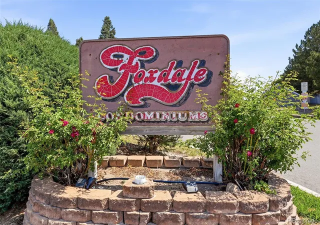 2nd image of 912 S Yampa St, Aurora, CO 80017