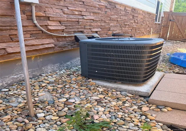 Photo 39 of Single family home for sale at 99 N Irvington St, Aurora, CO 80018 | MLS# 5111946 | Listing updated on 2026-09-22