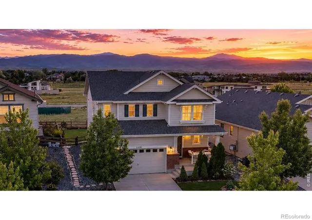 1st image of 2225 Lombardy St, Longmont, CO 80503 | MLS# IR1061674